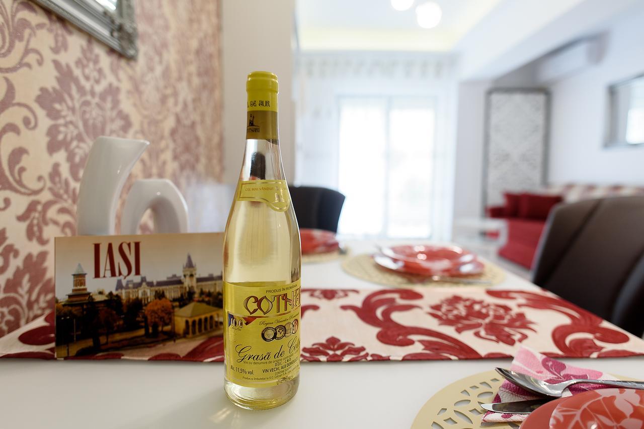 Carla'S Apartment, Airport & Train Station Shuttle Iasi Extérieur photo