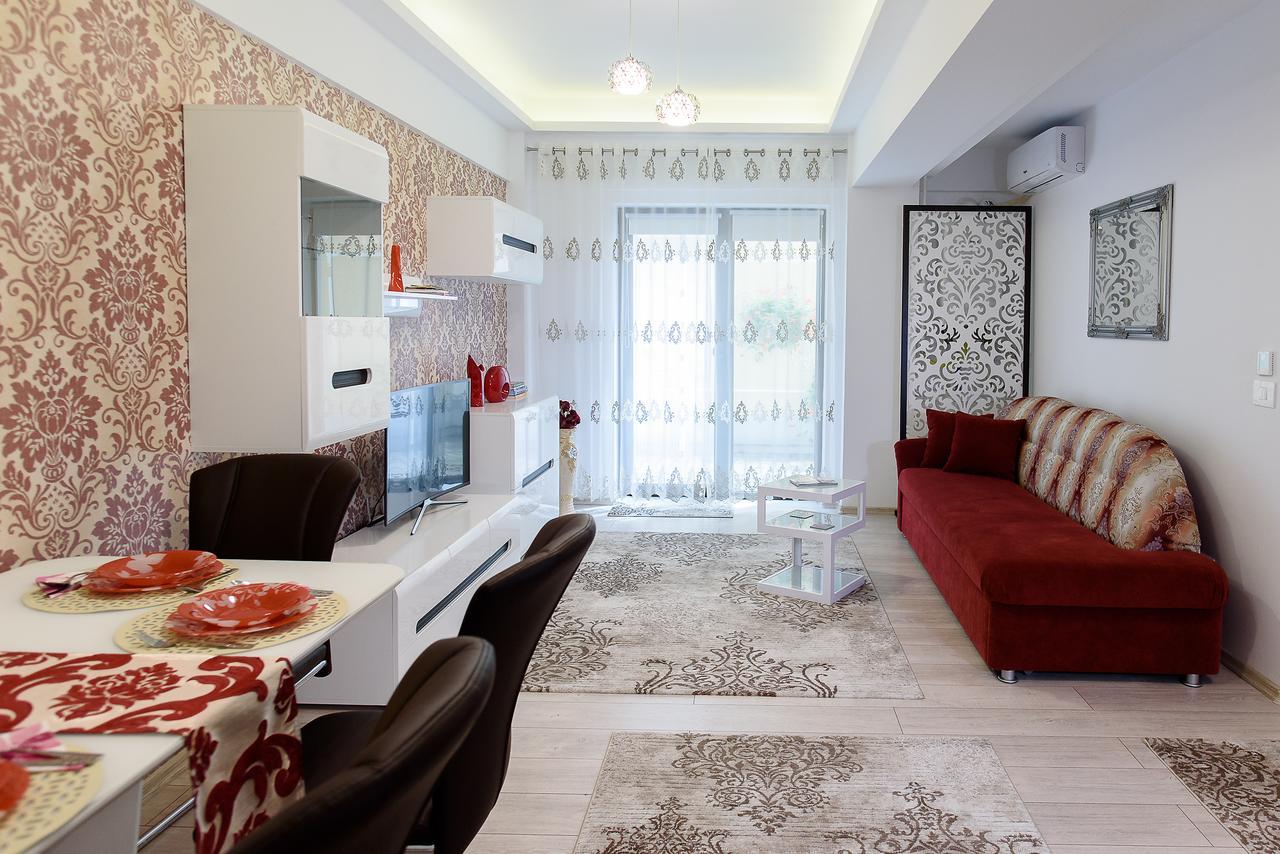 Carla'S Apartment, Airport & Train Station Shuttle Iasi Extérieur photo