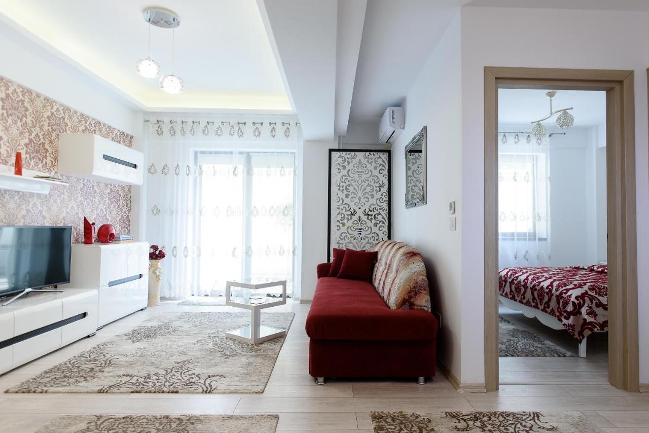 Carla'S Apartment, Airport & Train Station Shuttle Iasi Extérieur photo